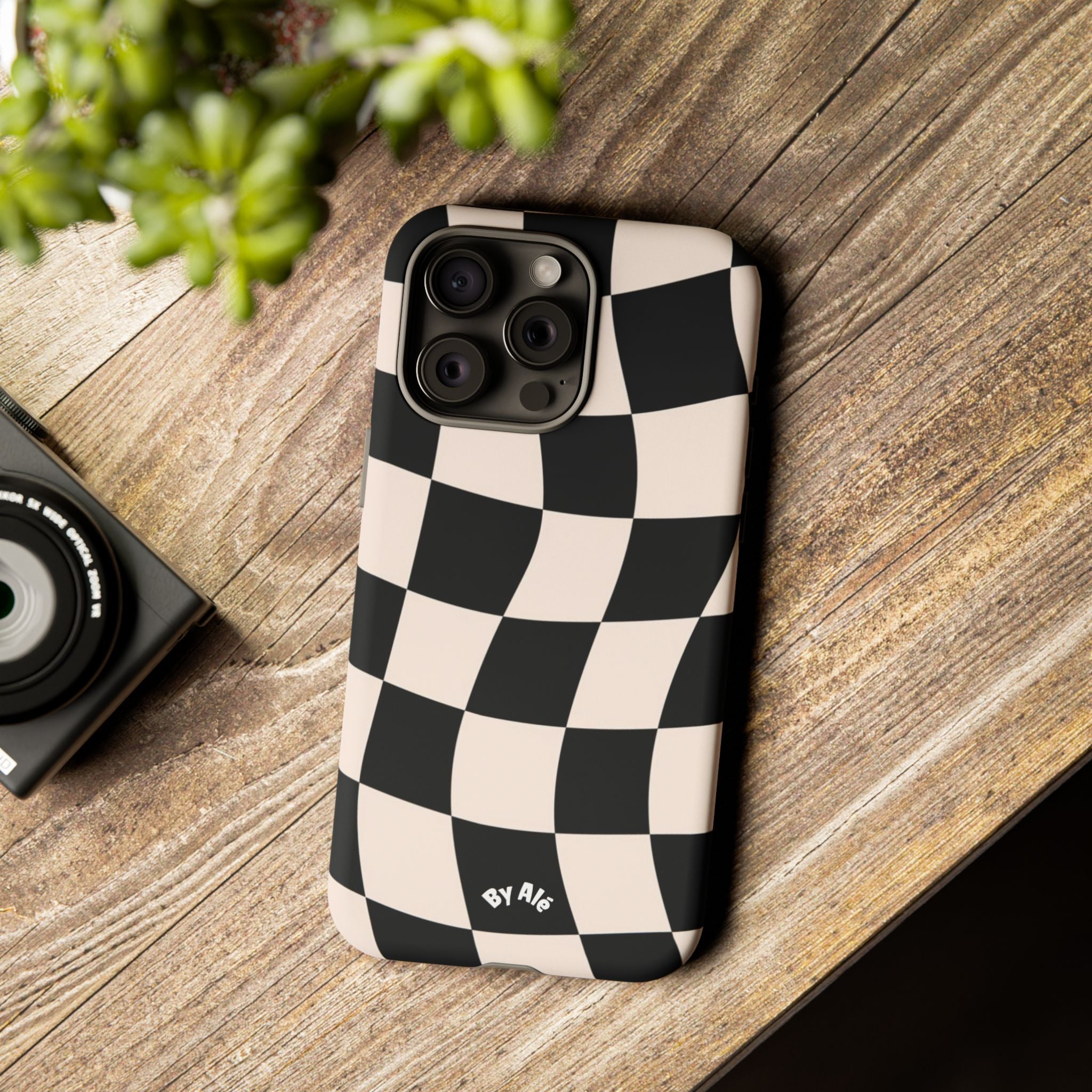 Wavy Checkered Phone Case – Black & Cream Retro Race Pattern